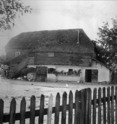 Selišće Sunjsko (Sunja) - Dvorišno pročelje drvene katnice k