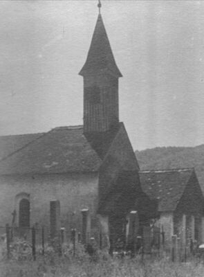 Hrvatska Kostajnica - Kapelica sv. Ane na groblju, gotička b