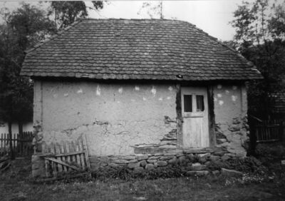 Švrakarica (Dvor na Uni) - Zgrada u vlasništvu Rade Medakovi