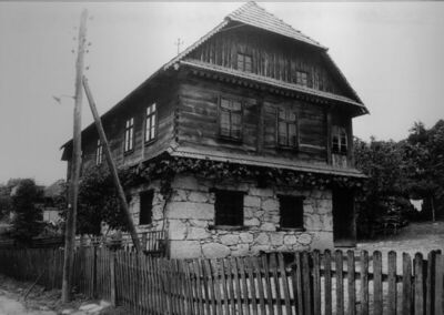 Gorička (Dvor na Uni) - „Ambar“ Petra Arbutine, prizemlje sa