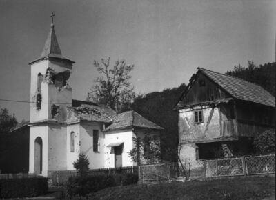 Novska - Crkva sv. Dimitrija - Vanjština - pogled s jugozapa