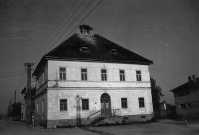 Hrvatska Dubica - Zgrada „Komande” - stilska jednokatnica iz