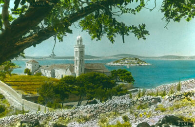 HVAR - FRANJEVAČKI SAMOSTAN