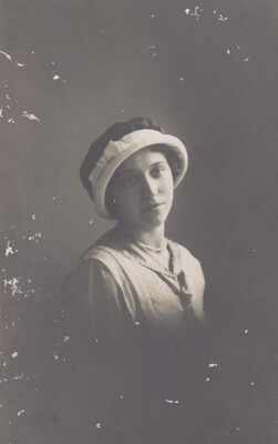 Ester Pirih