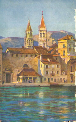 Trogir - Pogled na kampanil i stari gradski zid