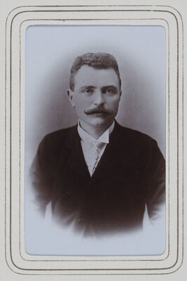 Portret - Vjekoslav Gretschl