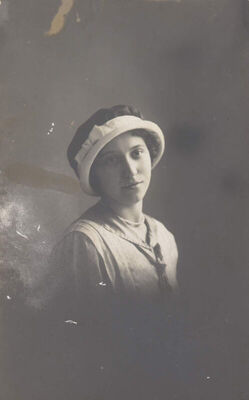 Ester Pirih