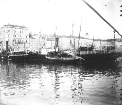 RIJEČKA LUKA