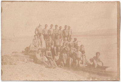 Grupni portret na plaži