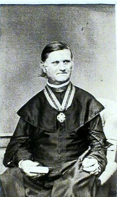 Svećenik