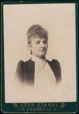 Portret žene