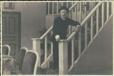 Ožalošćena porodica - 1946