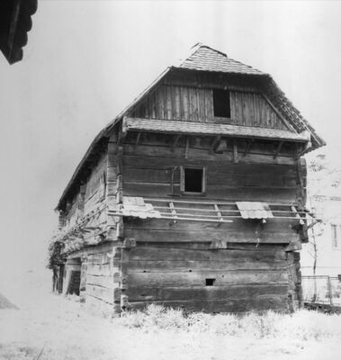 Gradusa Posavska (Sunja) - Stambena katnica kbr. 65/66, građ