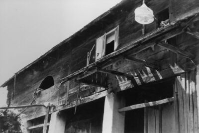 Hrastovica (Petrinja) - Velika podzidana drvena katnica s dv