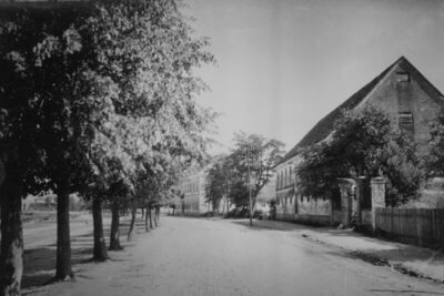 Sisak - Ulica Obala Trnskoga u Novom Sisku uz Kupu; pogled p