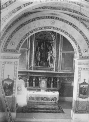 Lonja (Sisak) - Župna crkva Sv. Duha iz 1879. godine, unutra