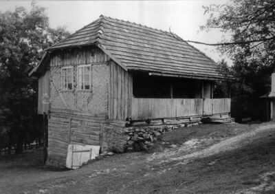 Kotarani (Dvor na Uni) - Kuća II u vlasništvu Mile Lovrića