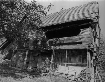 Donja Gračenica (Popovača) - Drvena stambena katnica - „Kuća