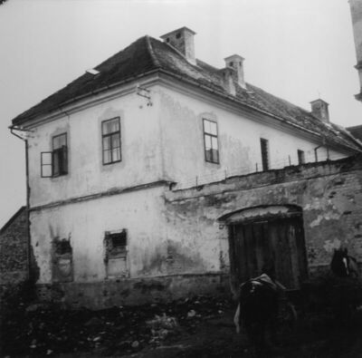 Petrinja - Strossmayerov trg, "Halbot", dvorišno krilo zgrad