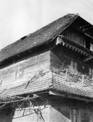 Krapje (Jasenovac) - Kuća br. 9, vlasnici Kata i Ivo Junaci,