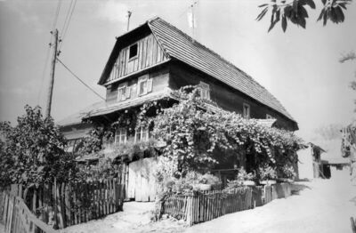 Osekovo (Popovača) - Stambena drvena katnica - „čardak“