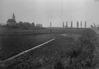 Sisak - Kapelica Sv. Kvirina iz 1770. godine na groblju s ri