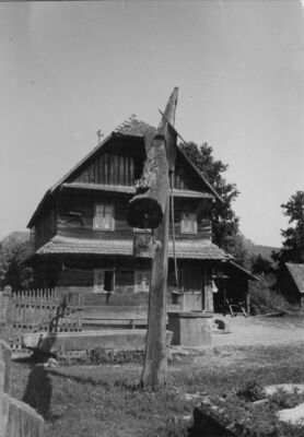 Greda Sunjska (Sunja) - Kuća kbr. 48 s dvorištem i bunarom