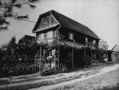 Potok (Popovača) - Stambena drvena katnica kbr. 144