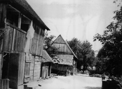 Gradusa Posavska (Sunja) - Pogled na gospodarsko dvorište ku