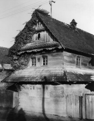 Krapje (Jasenovac) - Kuća br. 84, vlasnik Mato Peldić, zabat