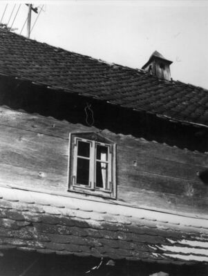 Krapje (Jasenovac) - Kuća br. 84, vlasnik Mato Peldić, prozo
