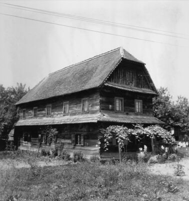 Gušće (Sisak) - Stambena katnica kbr. 42, vez „na njemačke v