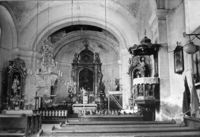 Sunja - Župna crkva Marije Magdalene - Unutrašnjost; pogled 