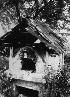 Letovanić (Lekenik) - Krušna peć u dvorištu kuće br. 9, vlas