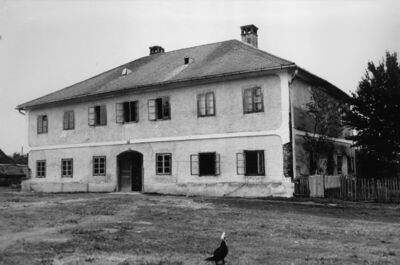 Gušće (Sisak) - Župni dvor, jednokatna drvena kurija iz 1803
