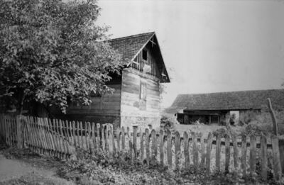 Kutinsko Selo (Kutina) - Stambena prizemnica, vlasnica Dara 
