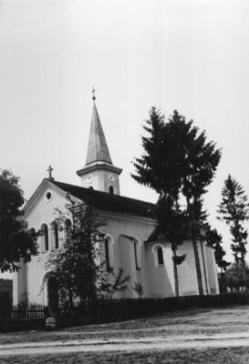 Kratečko (Sisak) - Župna crkva Sv. Roka, historicistička gra