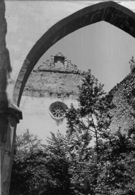 Zrin (Dvor na Uni) - Ruševine gotičke crkve sv. Marije Magda