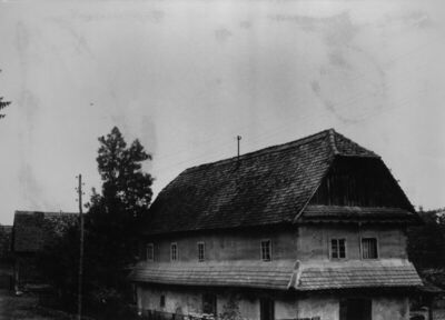 Gušće (Sisak) - Drvena katnica kbr. 39, prizemlje ožbukano, 