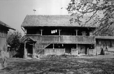 Kutinsko Selo (Kutina) - Stambena katnica, bočno pročelje s 