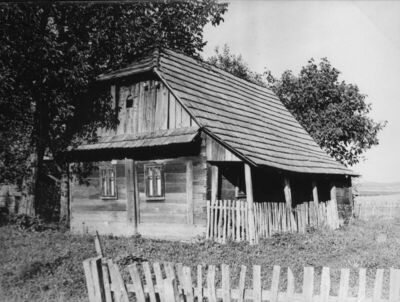 Osekovo (Popovača) - Stambena drvena prizemnica s trijemom k