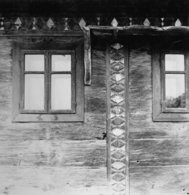 Gušće (Sisak) - Detalj pročelja kuće kbr 26, građene oko 185