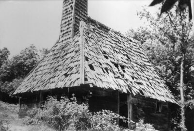 Ljeskovac (Dvor na Uni) - Pravoslavna kapela sv. Spasa - van