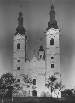 Sela (Sisak) - Župna crkva Sv. Marije Magdalene, pogled na g