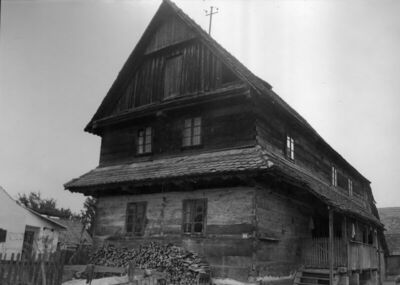 Drenov Bok (Jasenovac) - Drvena katnica podzidana ciglom, vl