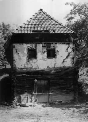 Zut (Dvor na Uni) - Kuća Ljubana Mrđenovića