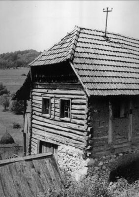 Komora (Dvor na Uni) - Kuća Branka Bojlovića, detalj: sagrađ
