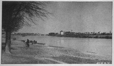 Sisak - Veduta grada uz rijeku Kupu
