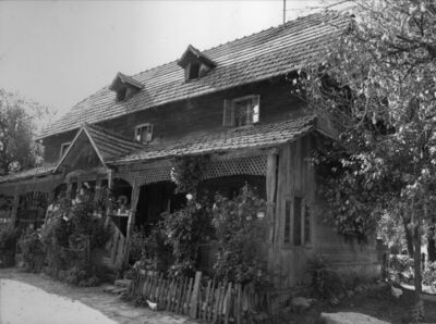 Osekovo (Popovača) - Stambena drvena katnica kbr. 336, s tri