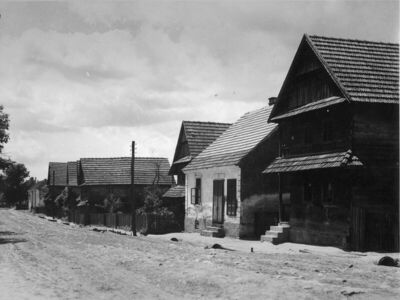 Kutina - Dio naselja - Potez kuća s neasfaltiranom cestom